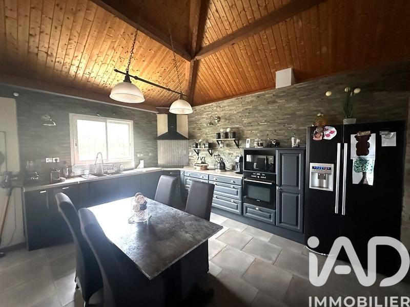 Maison - 127 m² - 5 pièces