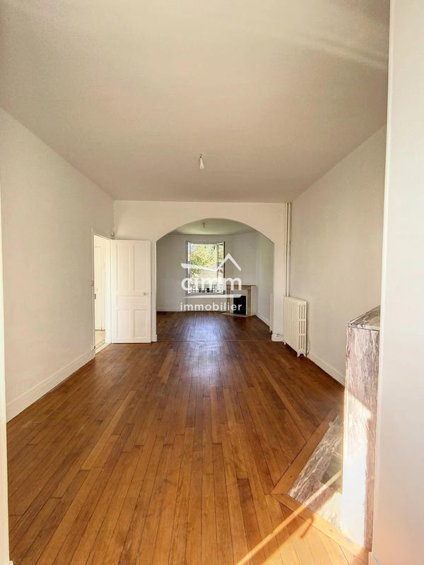 Maison - 83 m² - 5 pièces