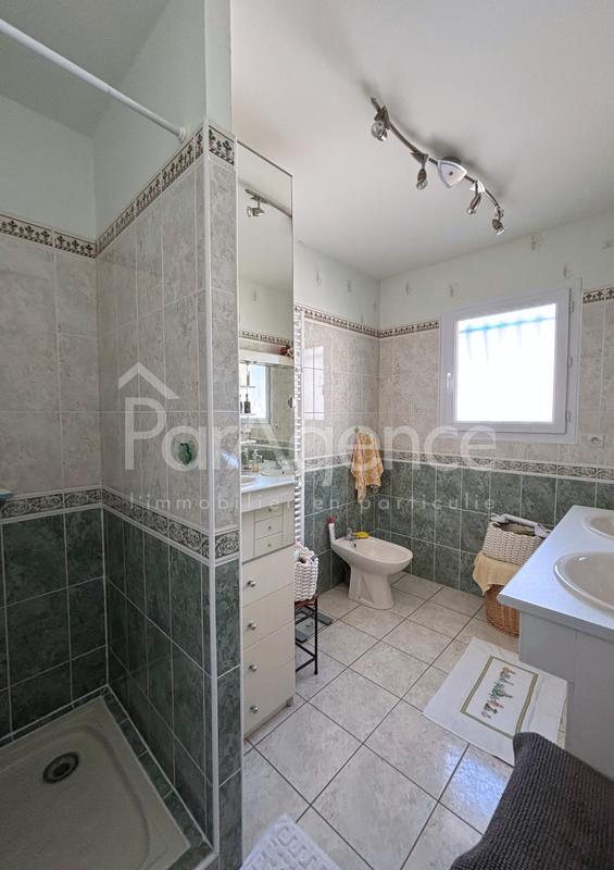 Maison - 143 m² - 4 pièces