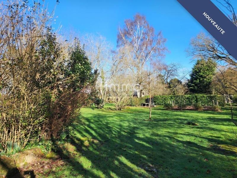 Demeure - 231 m² - 12 pièces