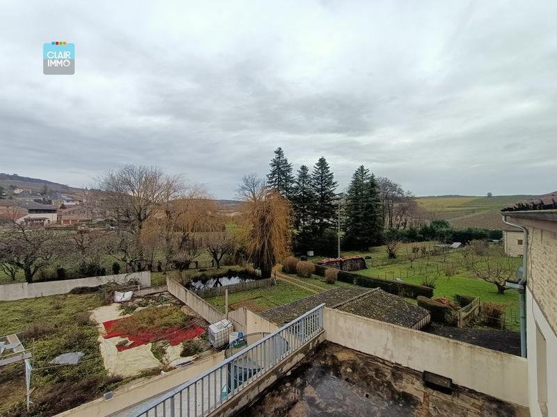 Maison - 260 m² - 9 pièces