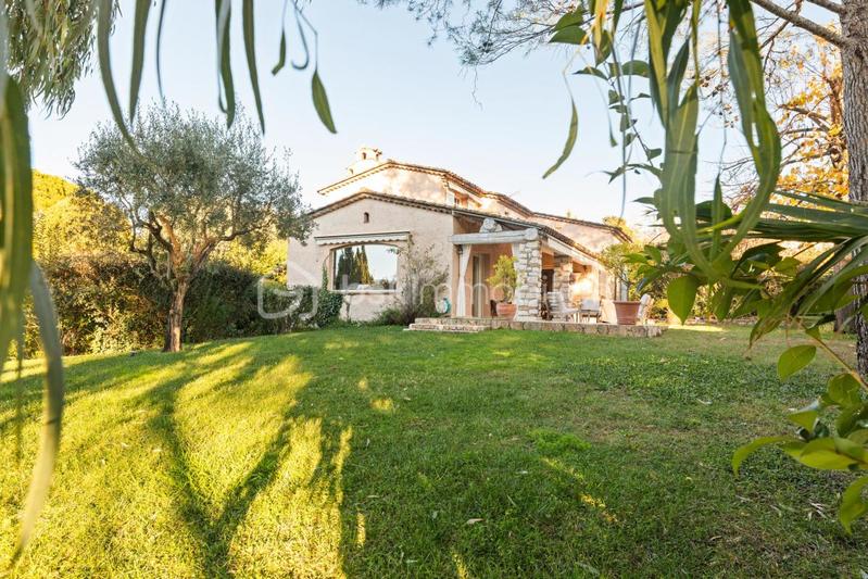 Villa - 170 m² - 5 pièces