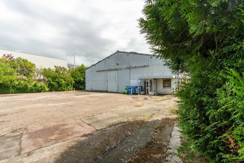 Immeuble - 2 747 m²