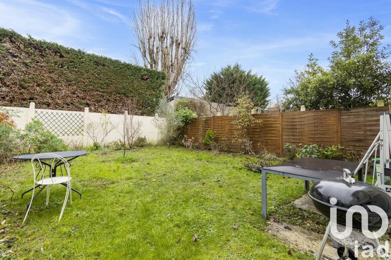 Maison - 168 m² - 8 pièces