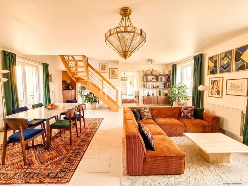 Maison - 175 m² - 8 pièces