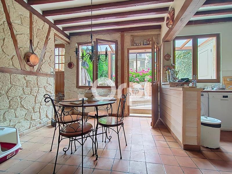 Maison - 128 m² - 4 pièces