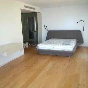 Villa - 380 m² - 8 pièces