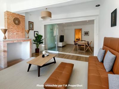 Studio - 89 m² - 3 pièces