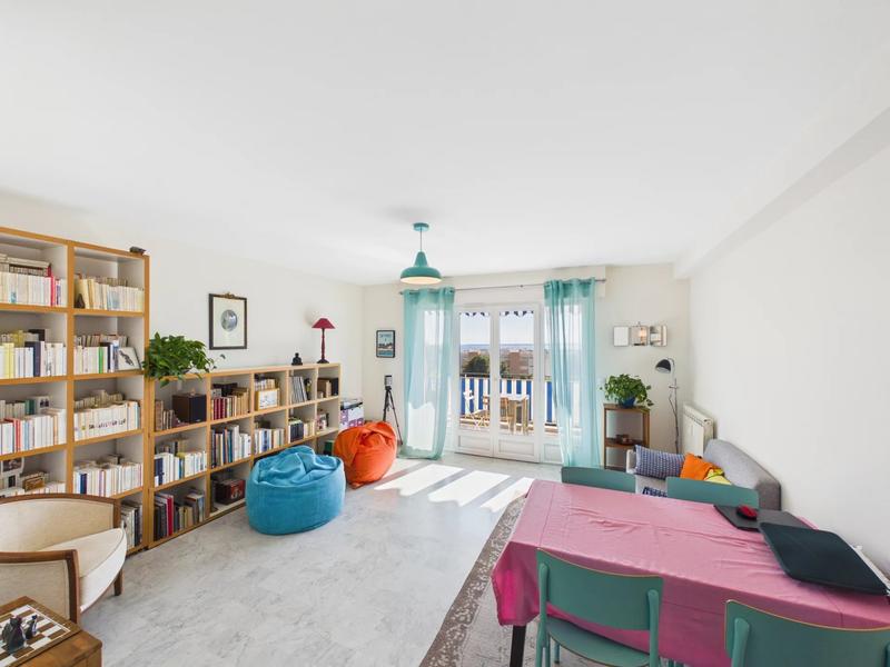 Appartement - 67 m² - 3 pièces