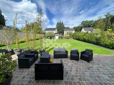 Maison - 170 m² - 7 pièces