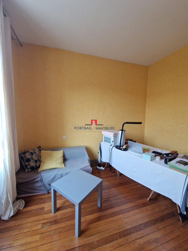 Maison - 200 m² - 5 pièces