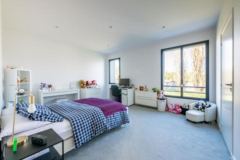 Villa - 328 m² - 8 pièces