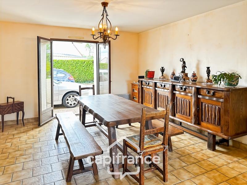 Maison - 91 m² - 5 pièces