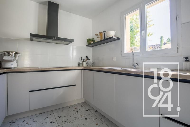 Maison - 102 m² - 5 pièces