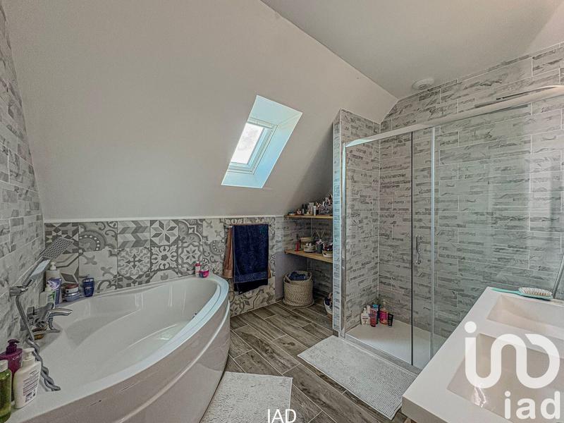 Maison - 120 m² - 6 pièces