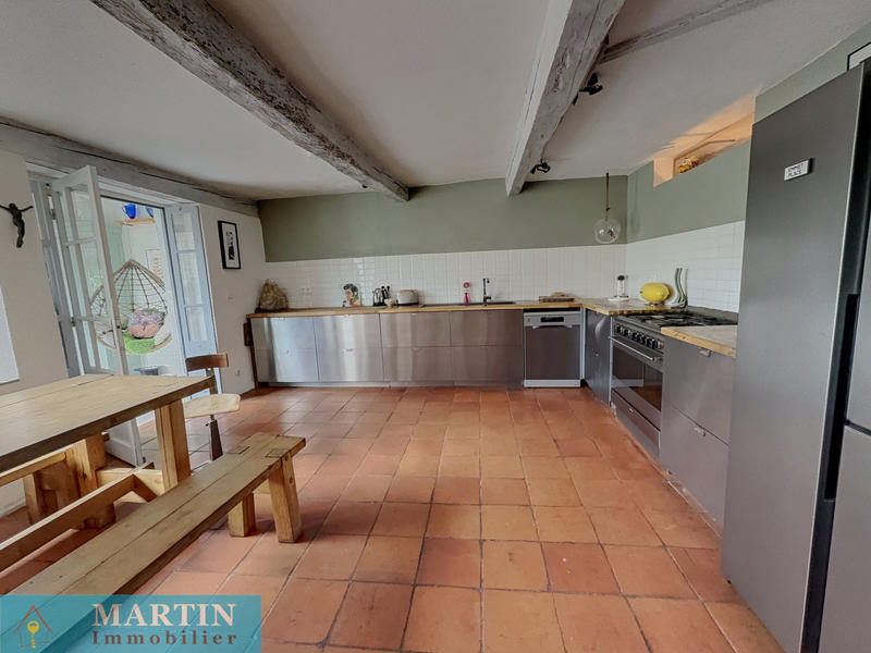 Maison de village - 234 m² - 10 pièces