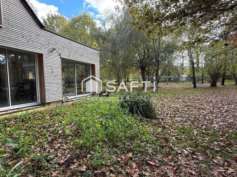 Maison - 140 m² - 6 pièces