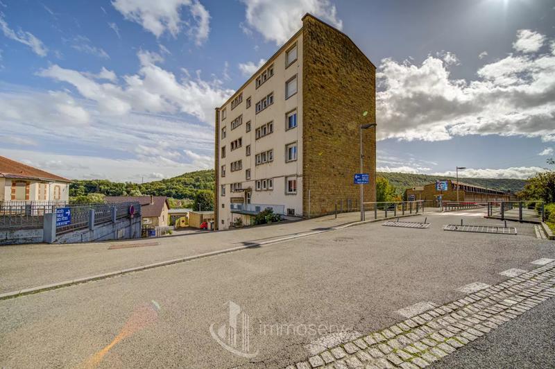 Appartement - 74 m² - 5 pièces