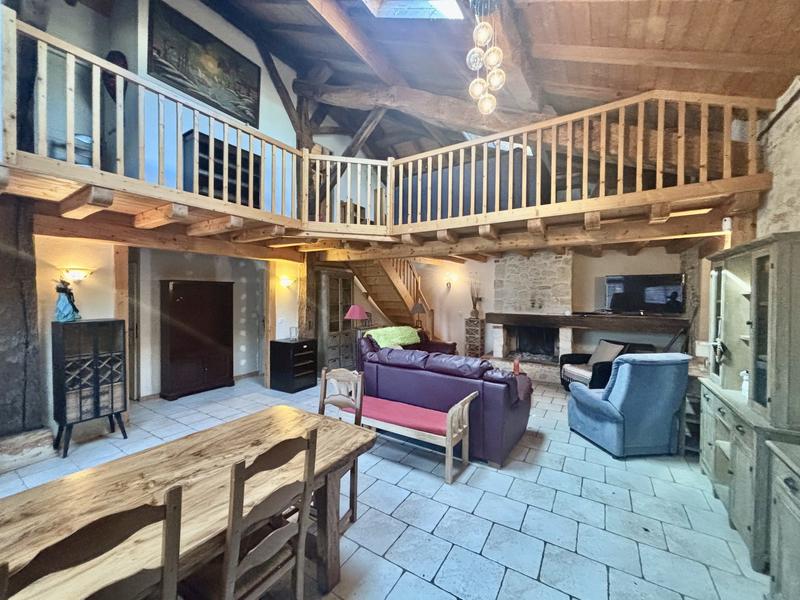 Villa - 365 m² - 11 pièces