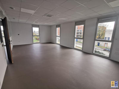 Bureau - 145 m²