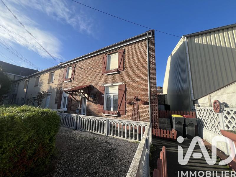 Maison - 98 m² - 5 pièces