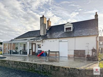 Maison - 88 m² - 4 pièces