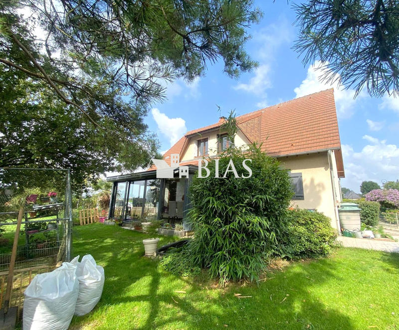 Maison - 130 m² - 7 pièces