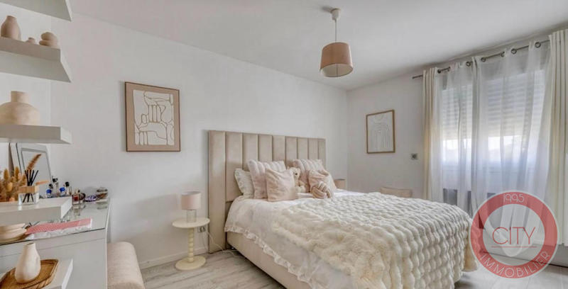 Maison contemporaine - 144 m² - 6 pièces