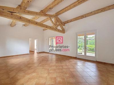 Villa - 140 m² - 5 pièces