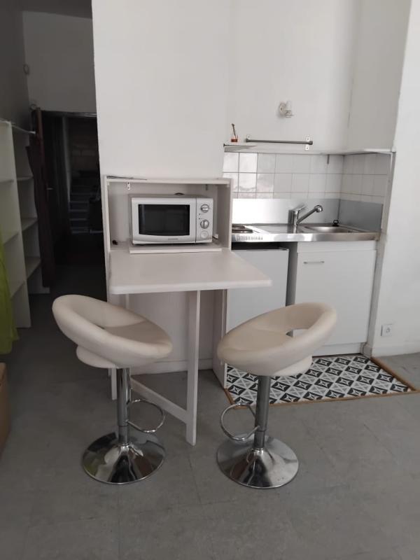 Studio - 24 m² - 1 pièce