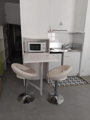 Studio - 24 m² - 1 pièce