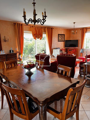 Maison - 120 m² - 5 pièces