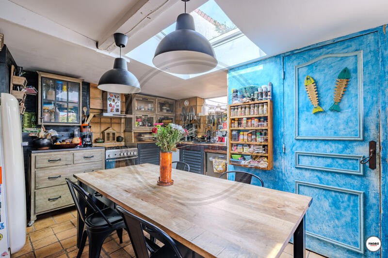 Maison - 155 m² - 6 pièces