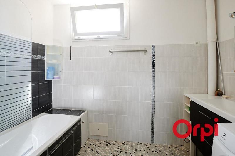 Appartement - 74 m² - 3 pièces