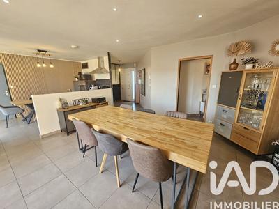 Maison - 140 m² - 7 pièces