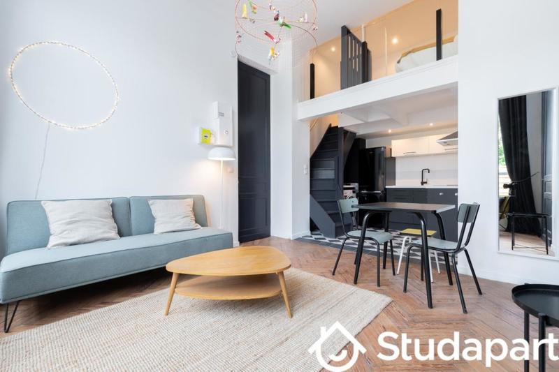 Chambre - 14 m² - 1 pièce