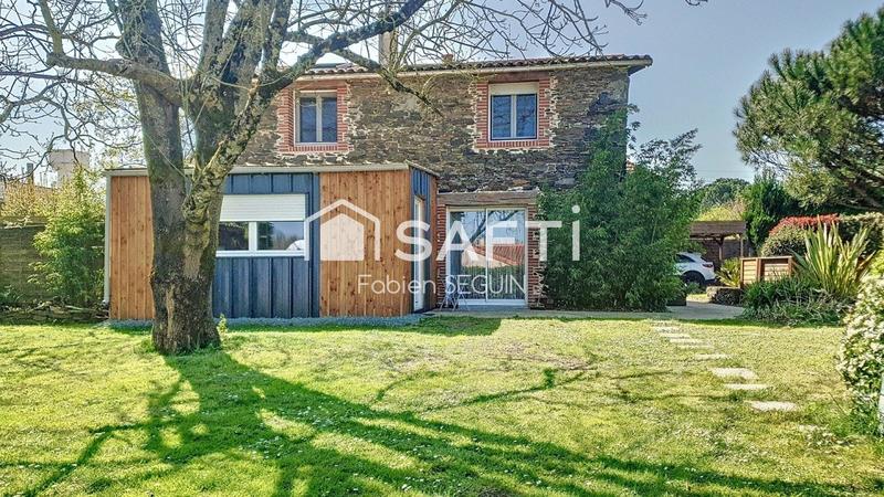 Maison - 178 m² - 6 pièces