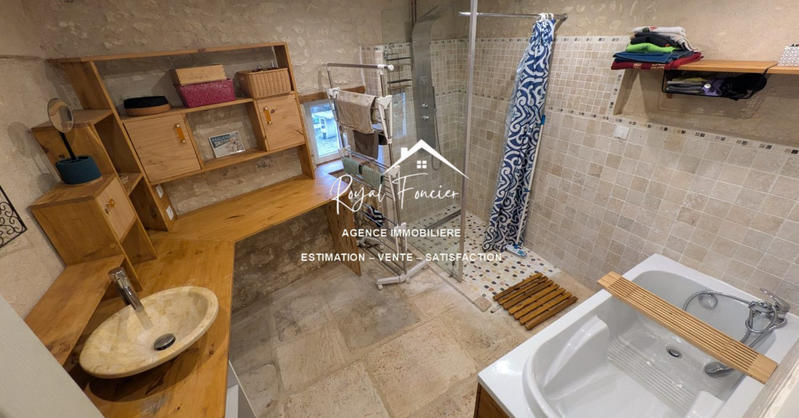 Maison ancienne - 100 m² - 5 pièces