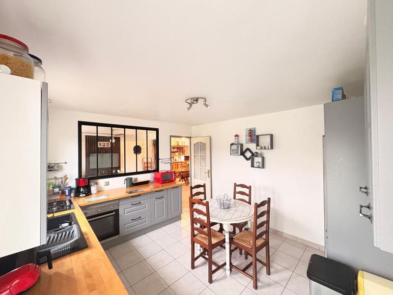 Pavillon - 97 m² - 5 pièces