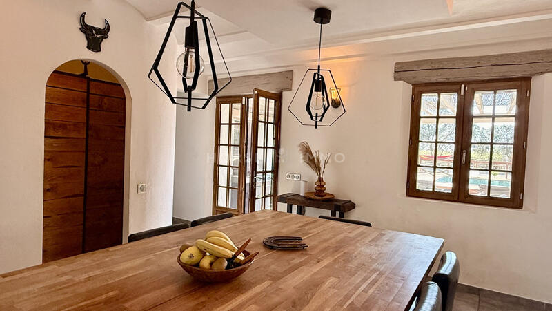 Maison - 168 m² - 5 pièces