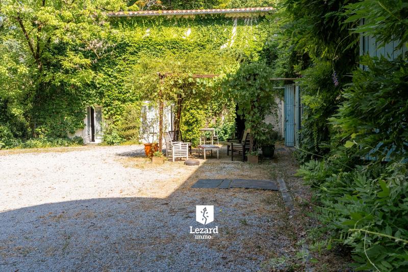 Manoir - 410 m² - 11 pièces