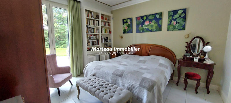 Maison - 204 m² - 7 pièces