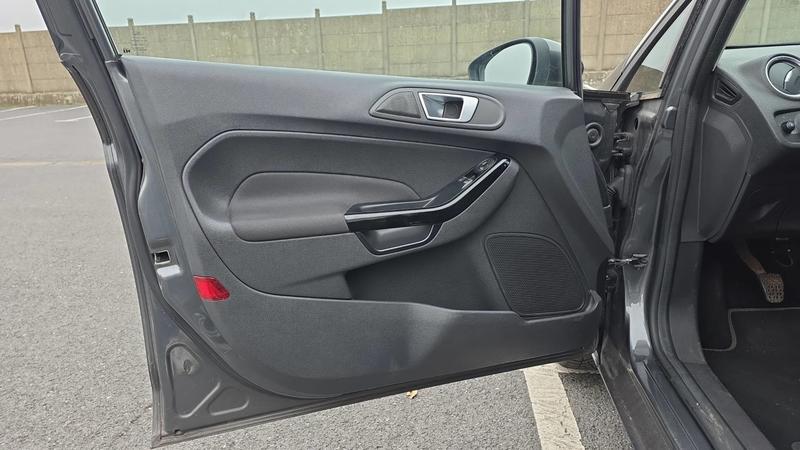 Ford Fiesta 1.0 EcoBoost 101 Titanium