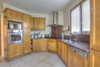 Maison - 153 m² - 6 pièces