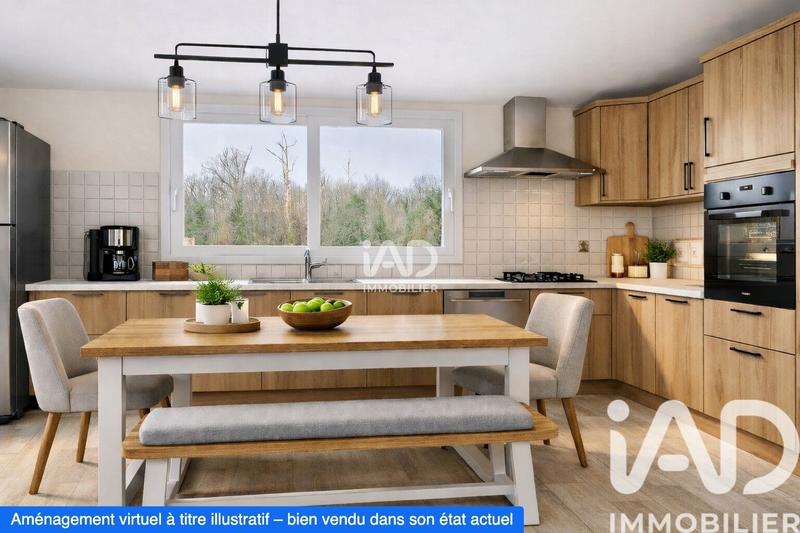 Maison - 96 m² - 4 pièces