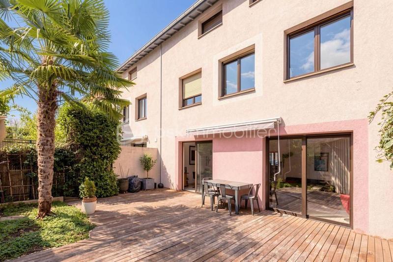 Maison - 154 m² - 7 pièces