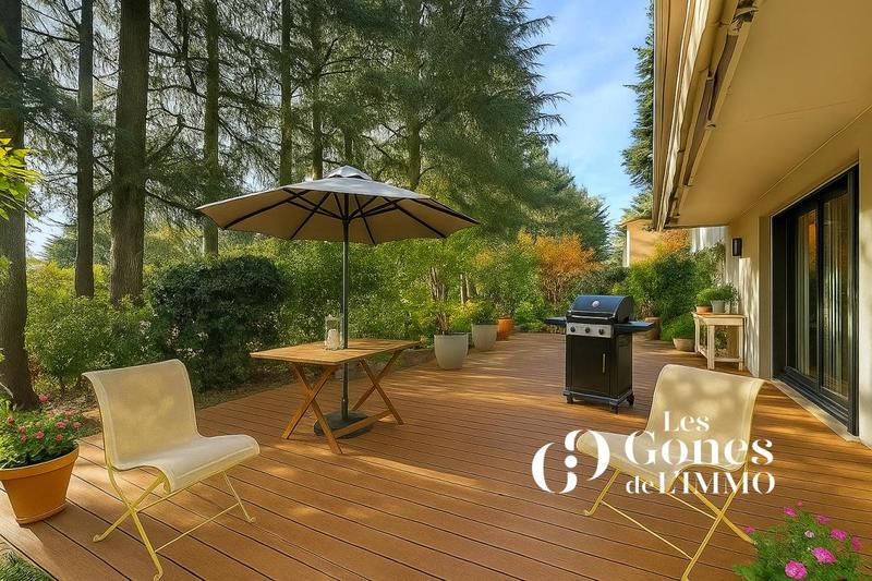 Appartement - 148 m² - 7 pièces