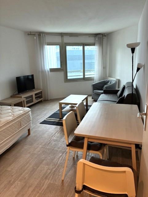 Studio - 41 m² - 1 pièce