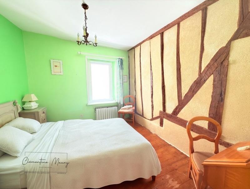 Maison - 254 m² - 9 pièces