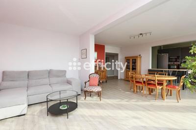 Appartement - 128 m² - 5 pièces
